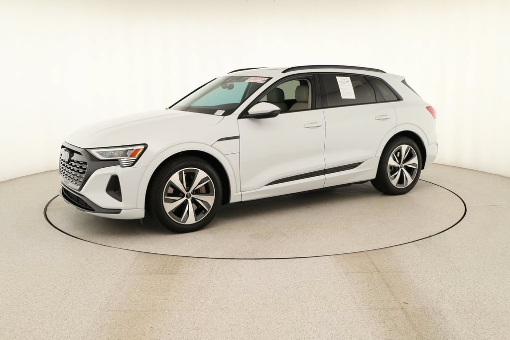 Certified 2024 Audi Q8 e-tron Premium AWD/4WD image 13