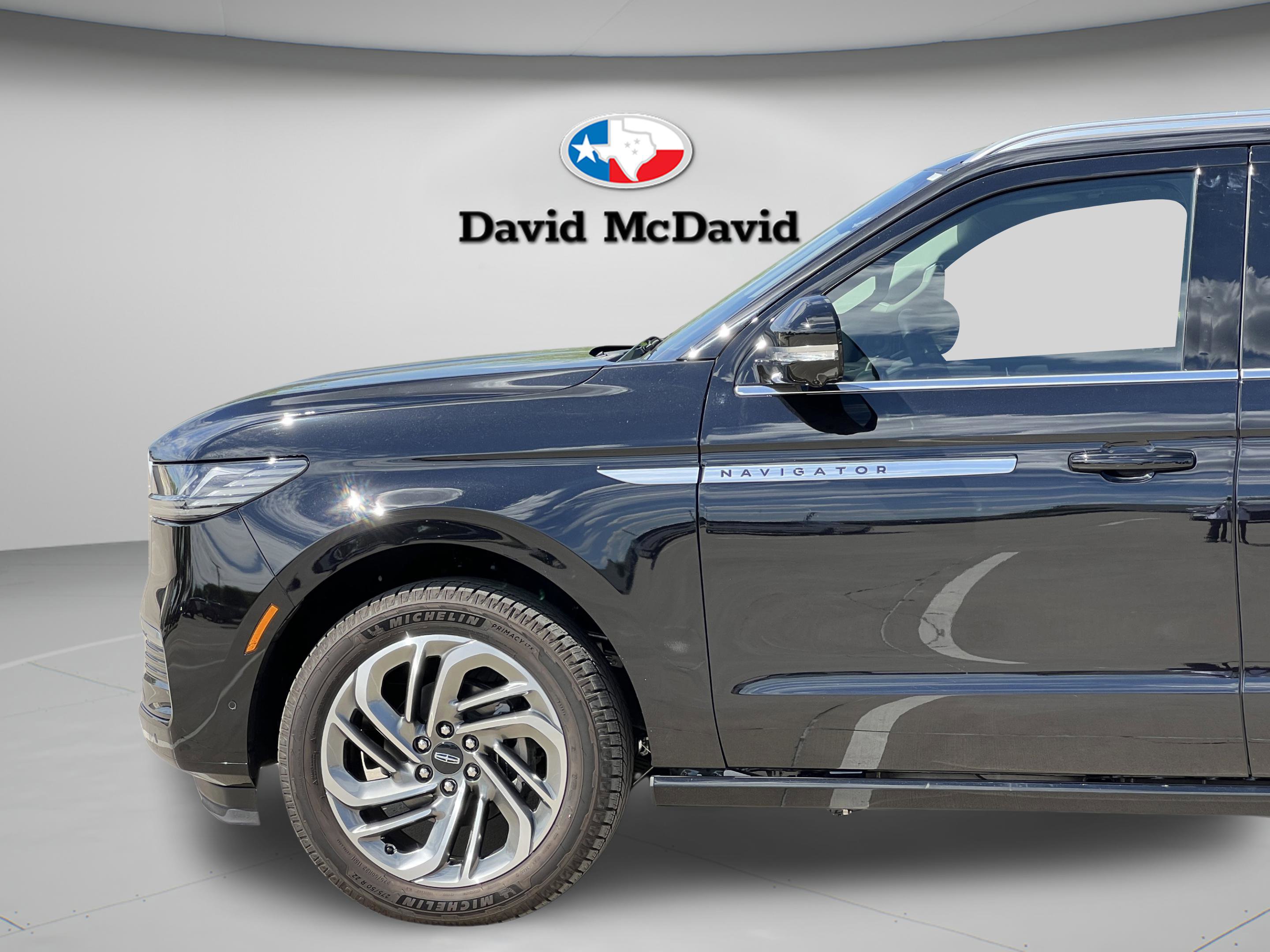 New 2025 Lincoln Navigator Reserve image 30