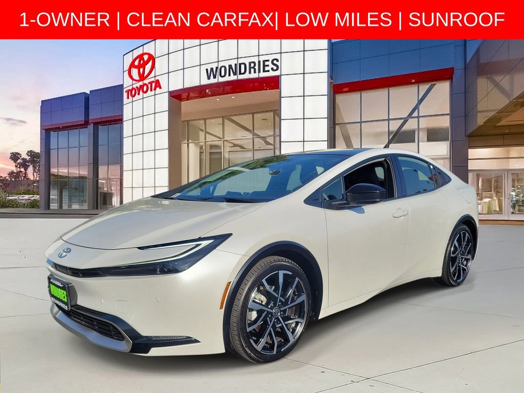 Used 2024 Toyota Prius Prime FWD image 2
