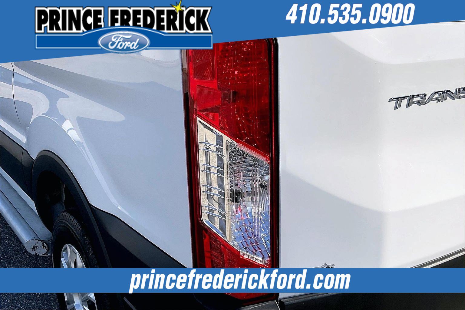 Used 2024 Ford Transit 250 Low Roof w/ Exterior Upgrade Package image 25