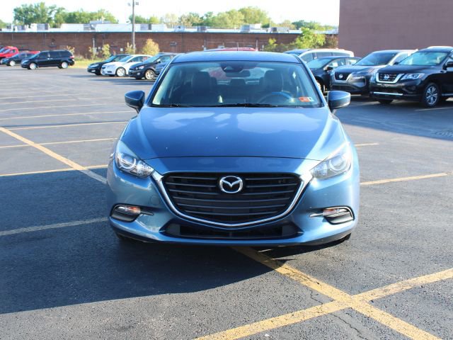 Used 2018 MAZDA MAZDA3 Touring FWD image 3