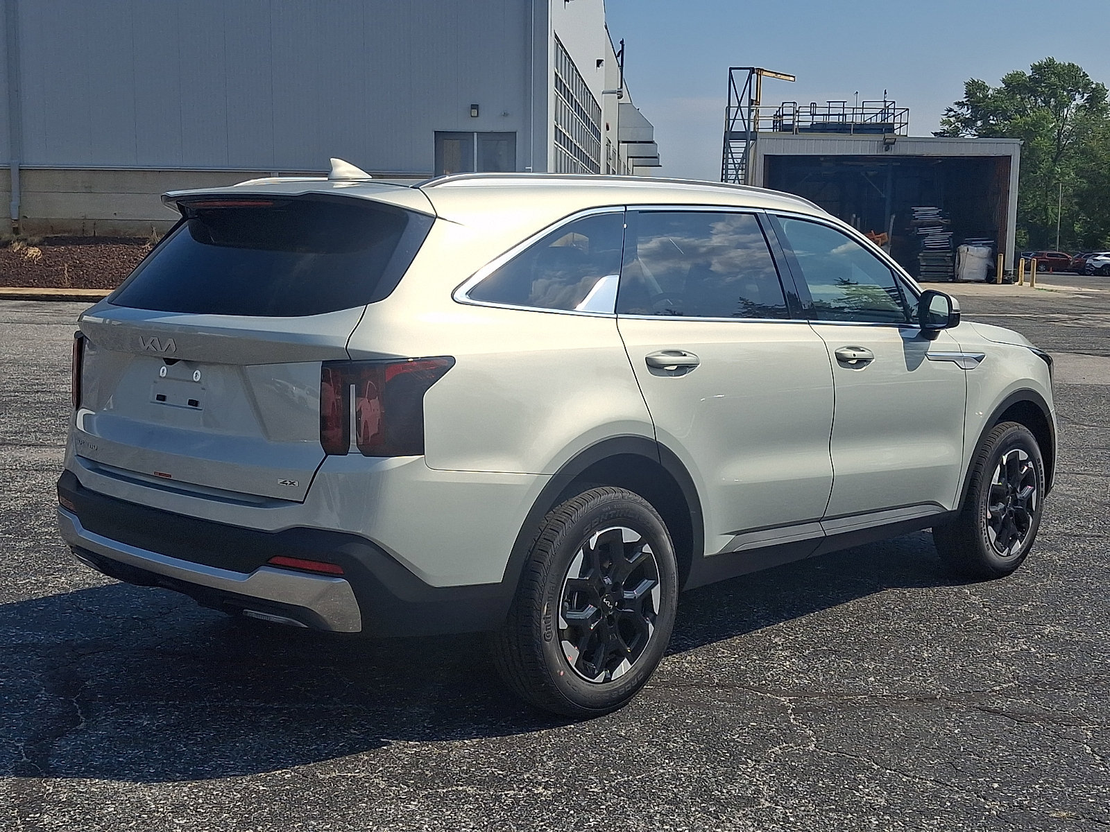New 2026 Kia Sorento S AWD/4WD image 3
