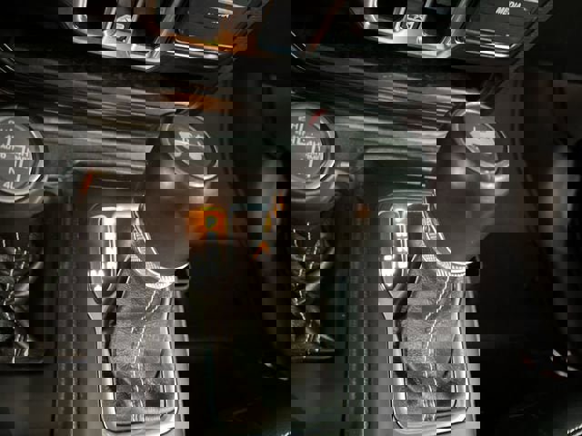 Used 2022 Jeep Wrangler Unlimited Sahara image 16