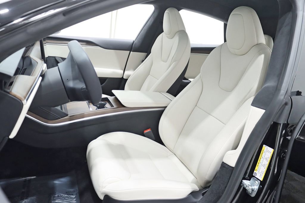 Used 2022 Tesla Model S image 28