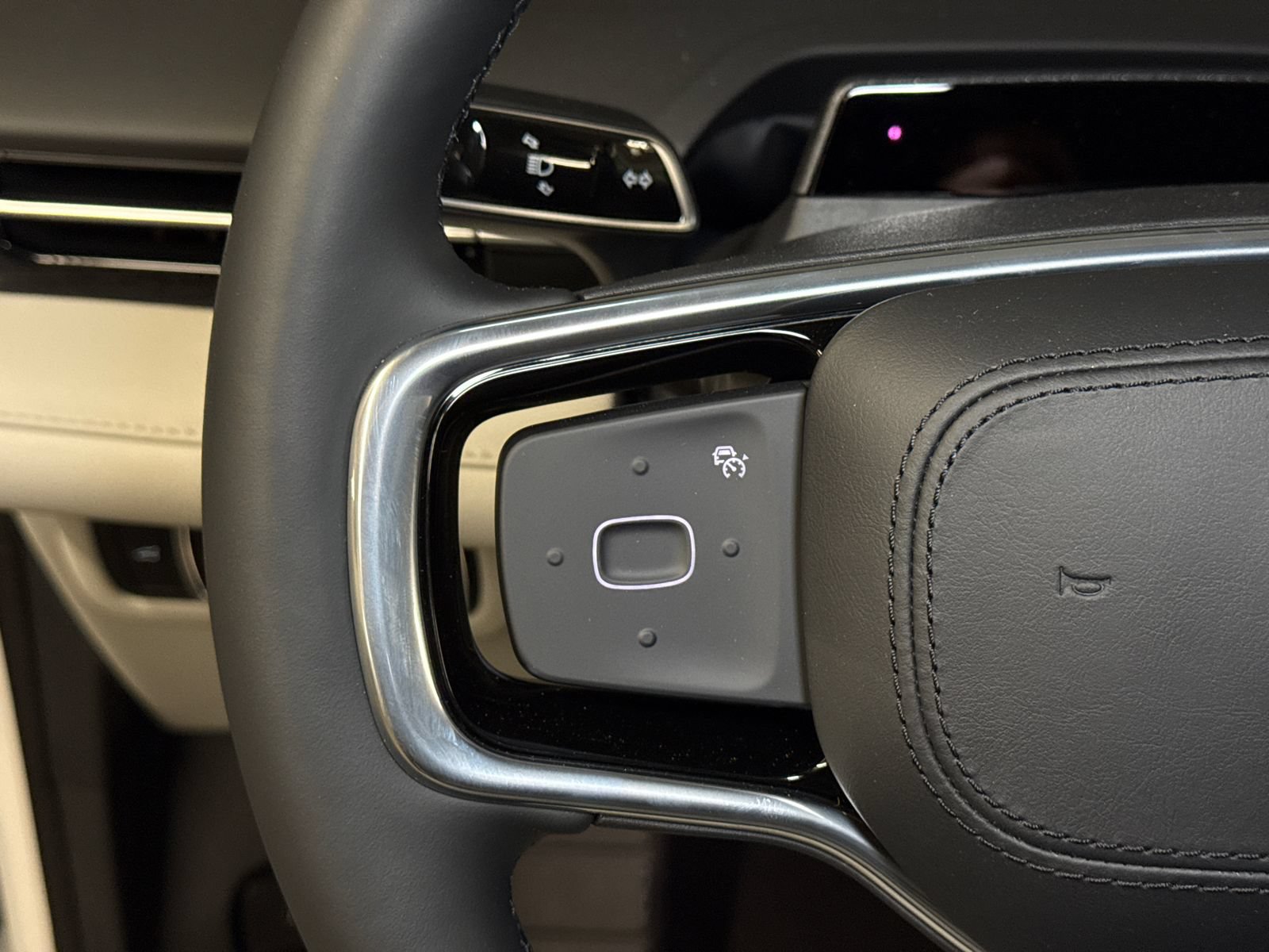 New 2026 Lincoln Nautilus Reserve AWD/4WD image 28