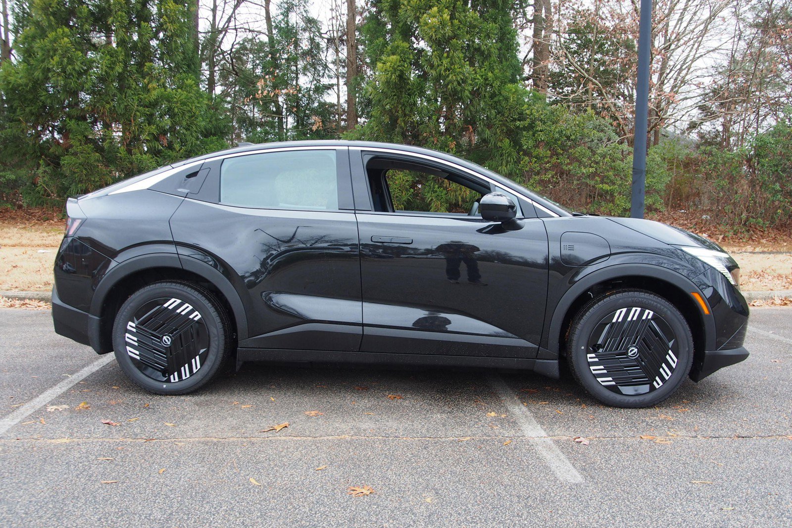 New 2026 Nissan Leaf w/ Floor Mat Package (S+) image 8