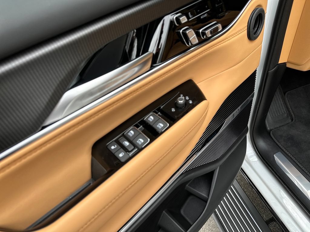 New 2026 Jeep Grand Wagoneer Summit AWD/4WD image 18