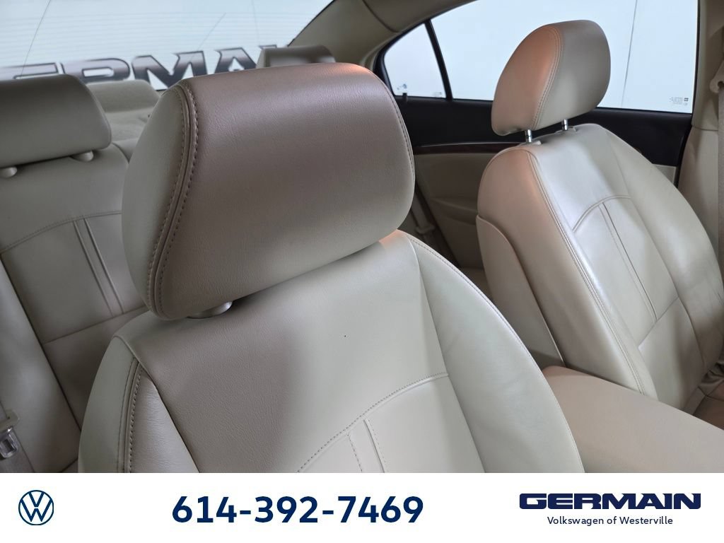 Used 2008 Saturn Aura XR w/ Premium Trim Package FWD image 15