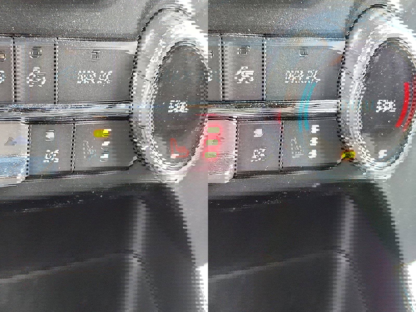 Certified 2022 Ford F150 XLT w/ Equipment Group 302A High image 25