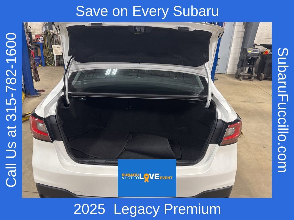 Used 2025 Subaru Legacy Premium AWD/4WD image 9
