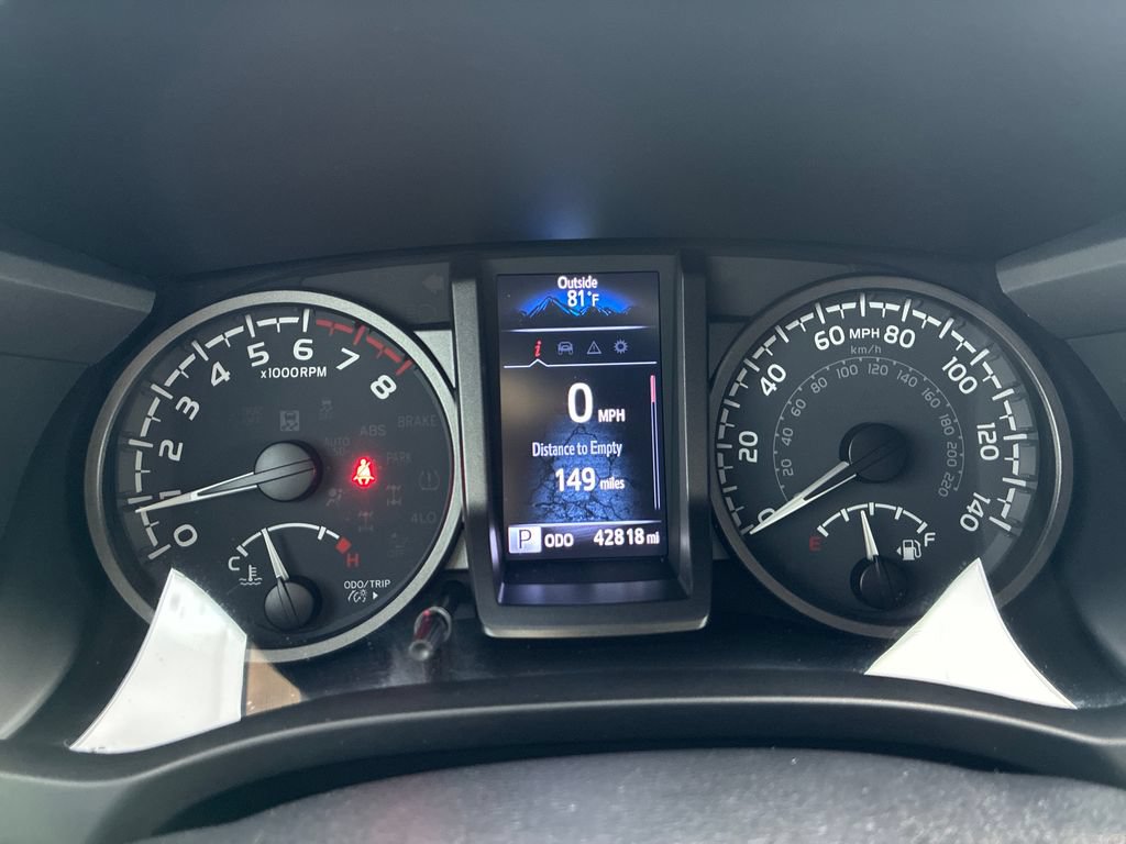 Used 2021 Toyota Tacoma TRD Off-Road AWD/4WD image 16