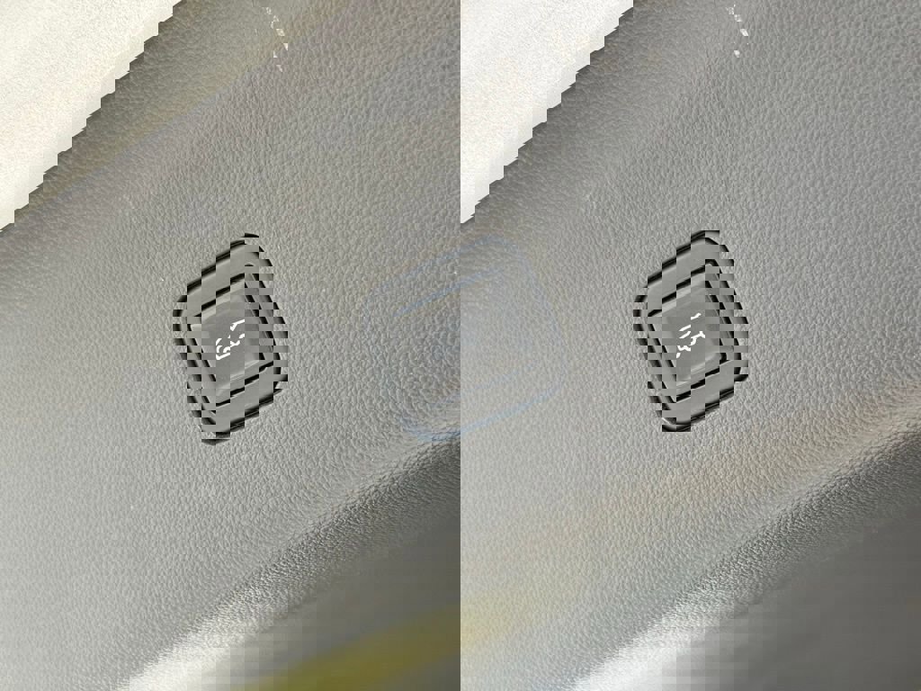 Used 2021 Buick Enclave Avenir w/ Avenir Technology Package image 16