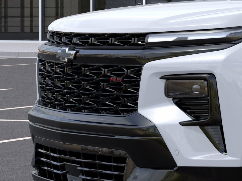 New 2026 Chevrolet Traverse RS w/ LPO, Floor Liner Package AWD/4WD image 13