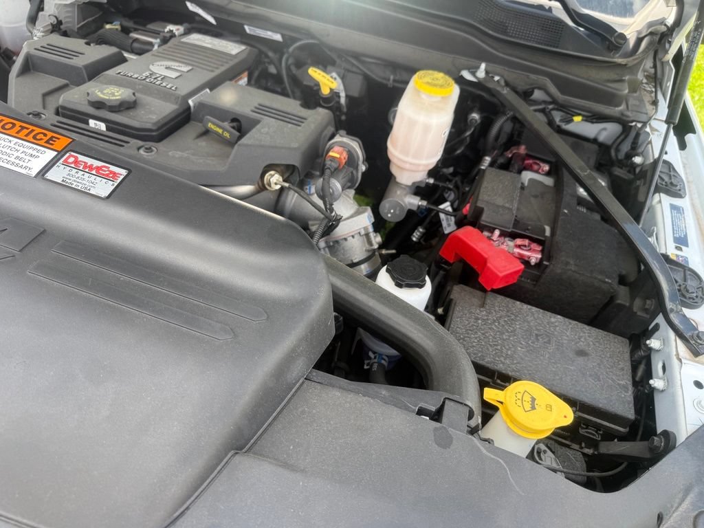 New 2024 RAM 5500 Tradesman RWD image 51