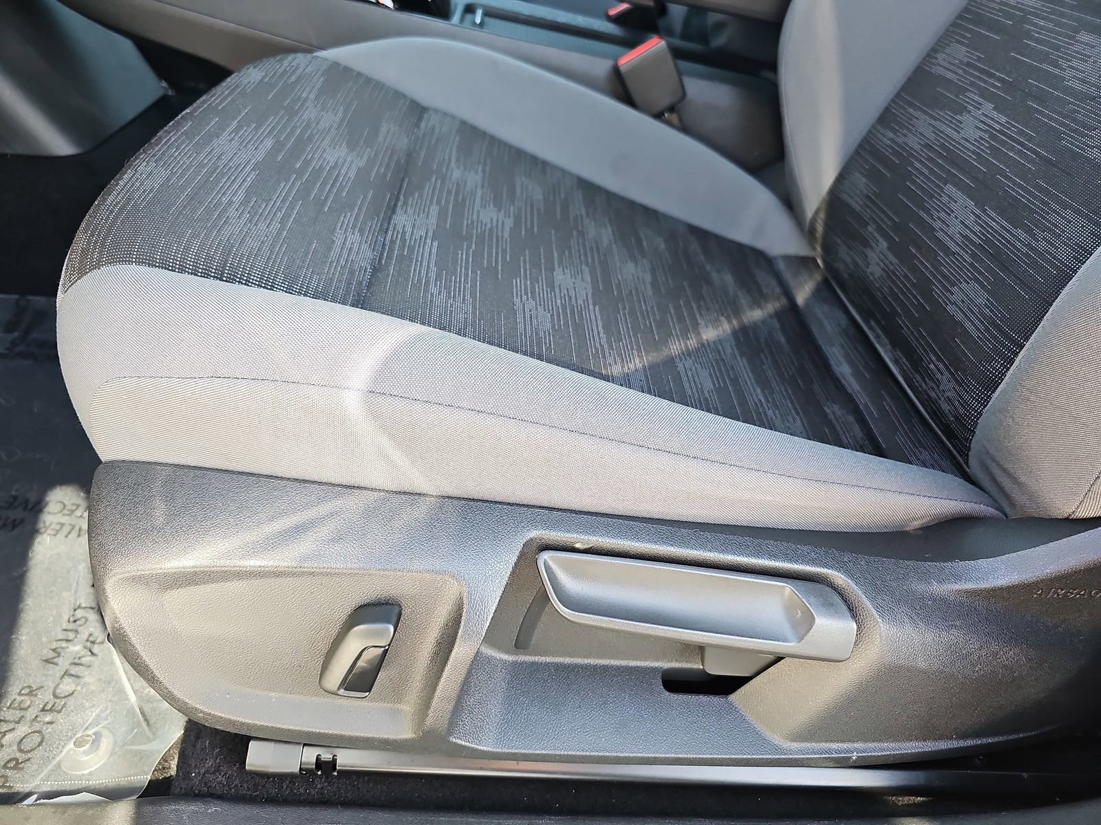 Used 2022 Volkswagen ID.4 Pro AWD/4WD image 28