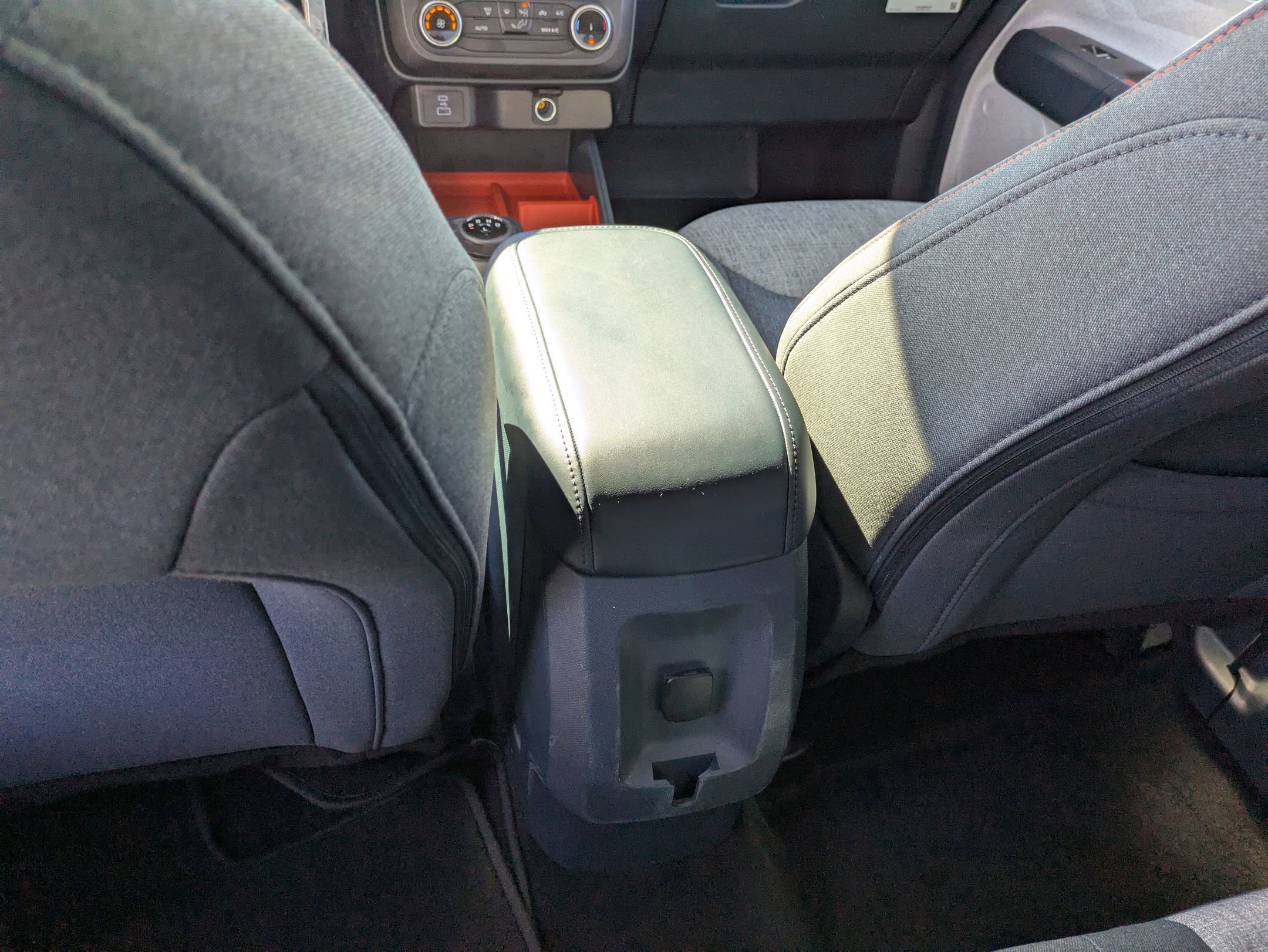 Certified 2024 Ford Maverick XLT image 30