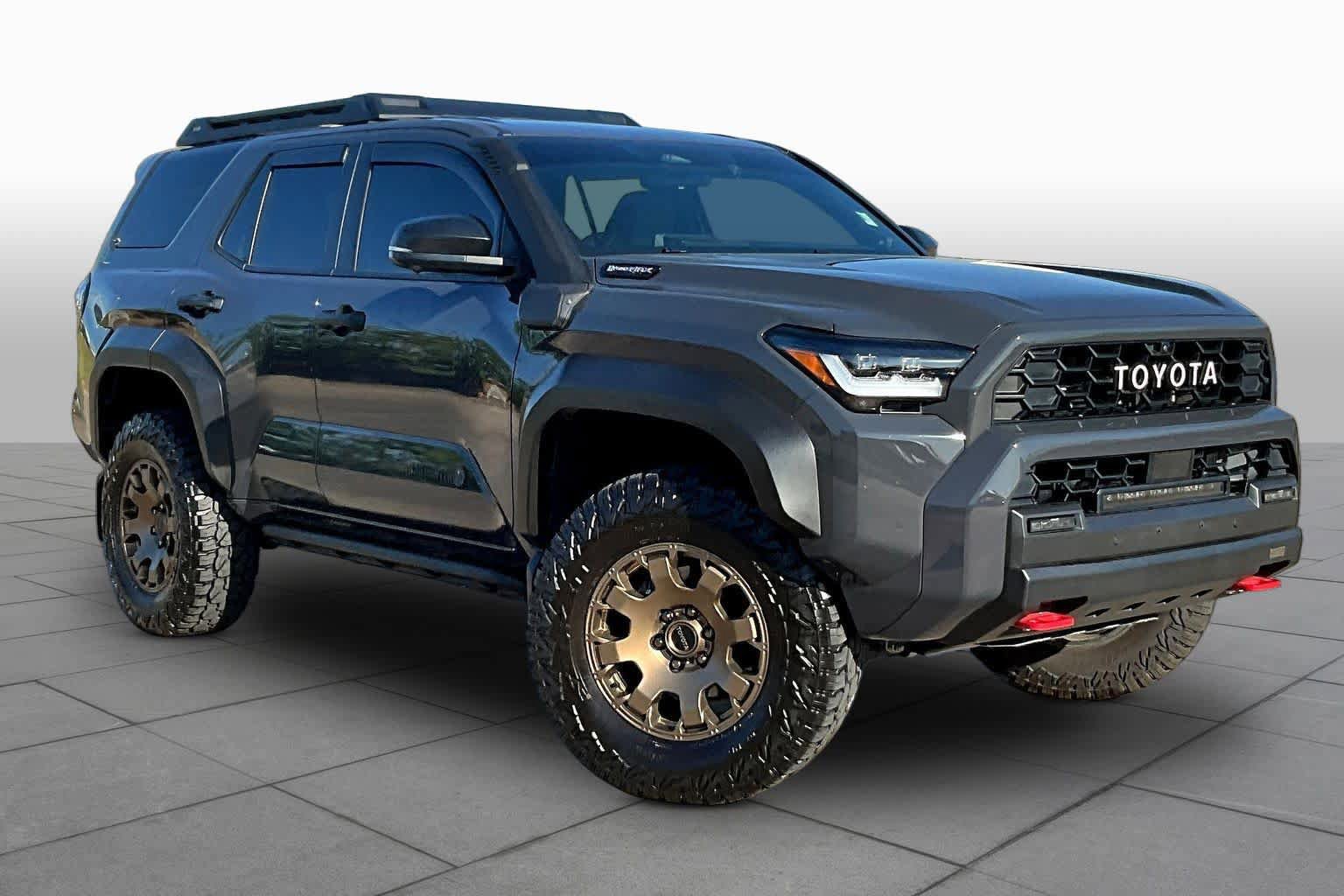 Used 2025 Toyota 4Runner Trailhunter image 3