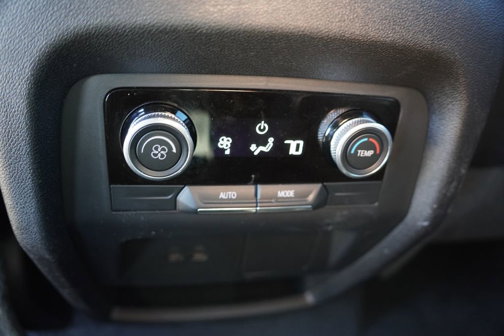 Certified 2025 Buick Enclave Preferred image 19