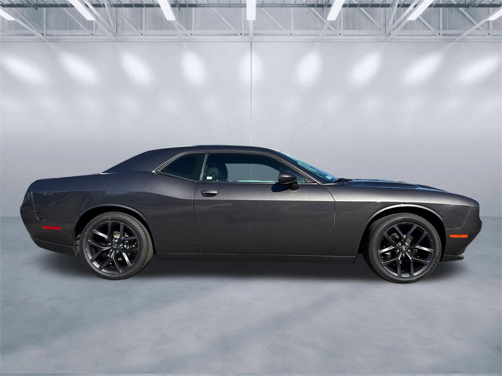 Used 2020 Dodge Challenger SXT w/ Blacktop Package image 3