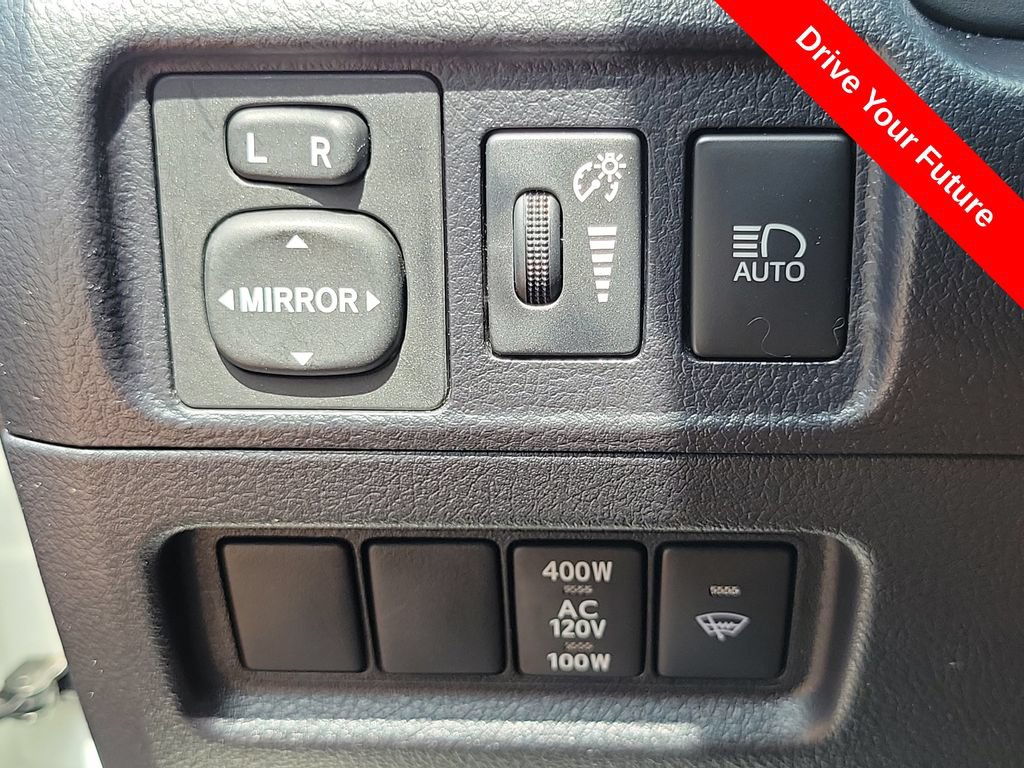 Used 2022 Toyota 4Runner TRD Off-Road AWD/4WD image 16