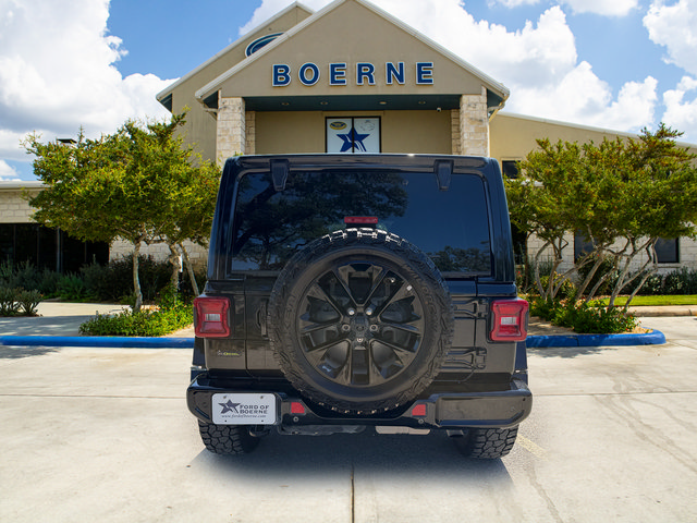 Used 2021 Jeep Wrangler Unlimited Sahara AWD/4WD image 4