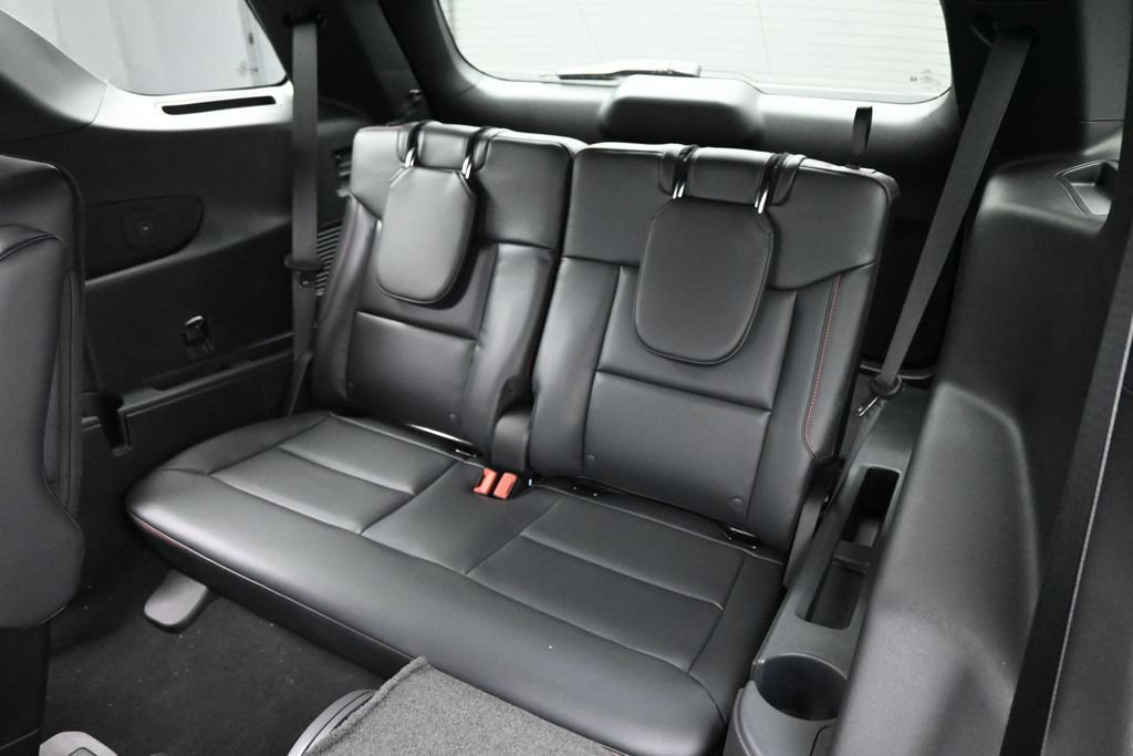 New 2026 Ford Explorer ST-Line w/ ST-Line Street Pack RWD image 21