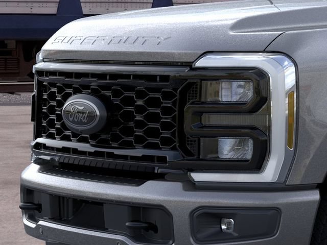 New 2026 Ford F250 Lariat w/ Black Appearance Package AWD/4WD image 17