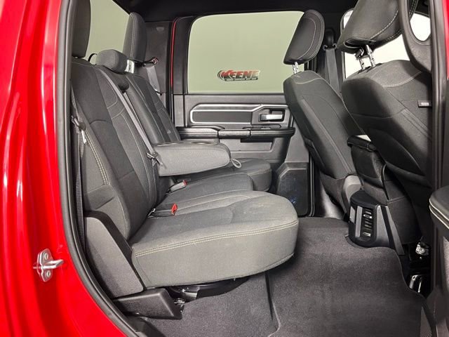 Used 2024 RAM 2500 Big Horn w/ Sport Appearance Package image 29