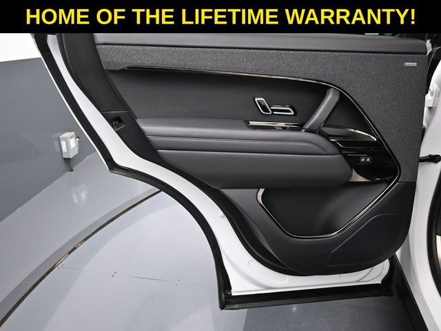 Used 2023 Land Rover Range Rover Sport SE Dynamic image 44