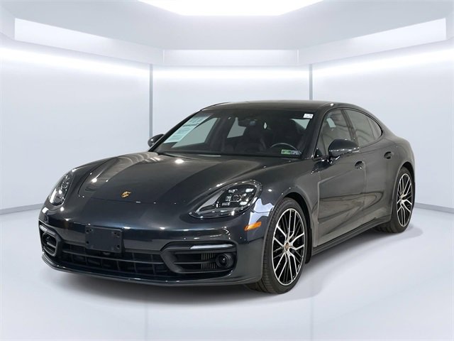 Used 2023 Porsche Panamera 4 Platinum Edition image 1