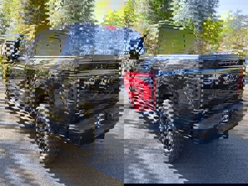 New 2025 Ford F150 Platinum w/ FX4 Off-Road Package image 12