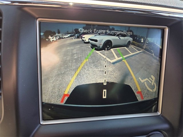 Used 2016 Jeep Grand Cherokee Summit w/ Platinum Series Group image 17