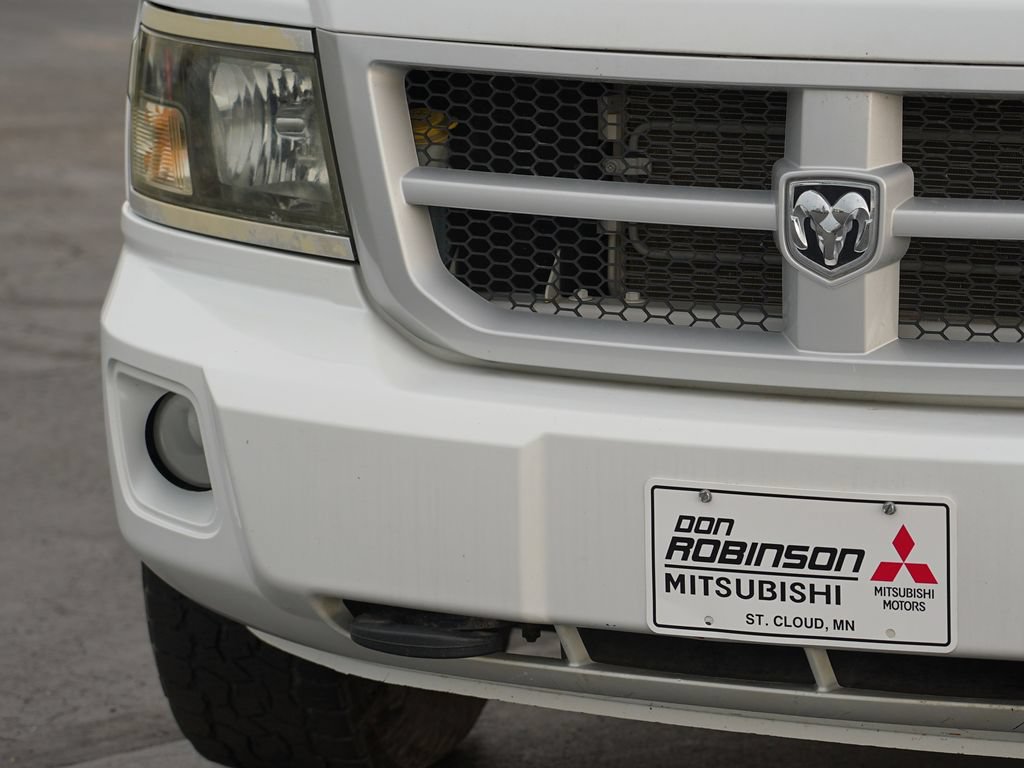 Used 2011 Dodge Dakota Big Horn w/ Skid Plate Group AWD/4WD image 9