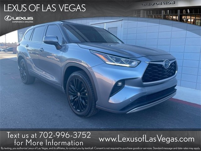 Used 2021 Toyota Highlander Platinum image 1