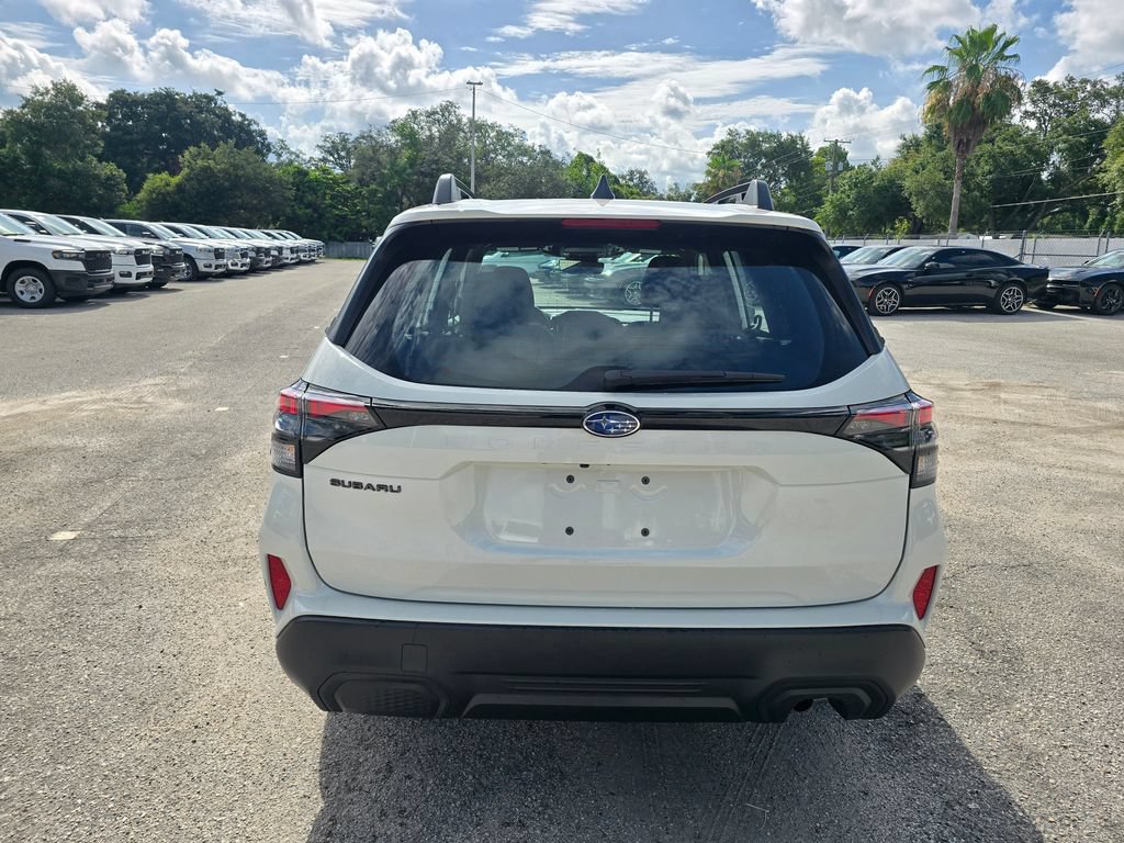 Used 2026 Subaru Forester AWD/4WD image 5