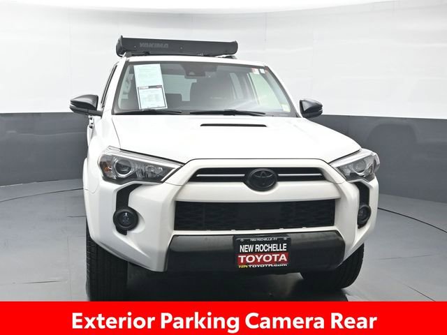 Certified 2021 Toyota 4Runner Venture w/ Moonroof Package AWD/4WD image 11