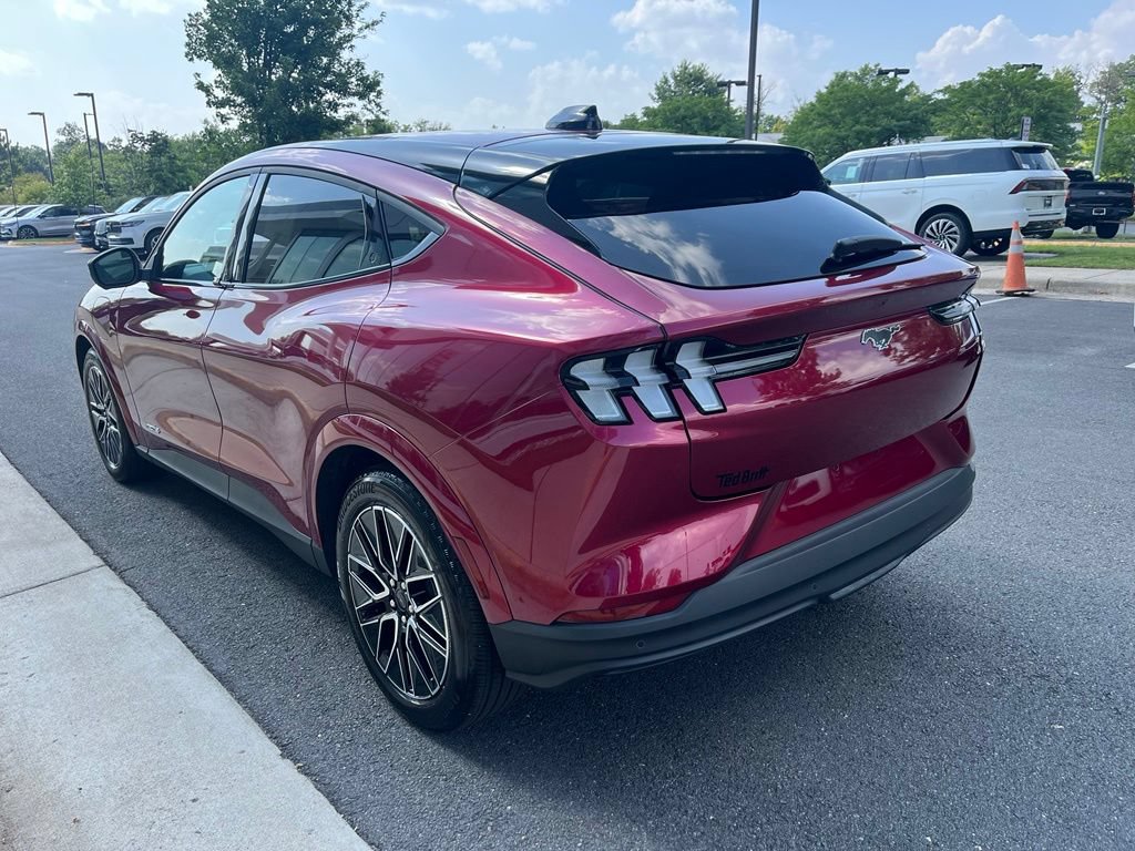 Used 2025 Ford Mustang Mach-E Premium AWD/4WD image 7
