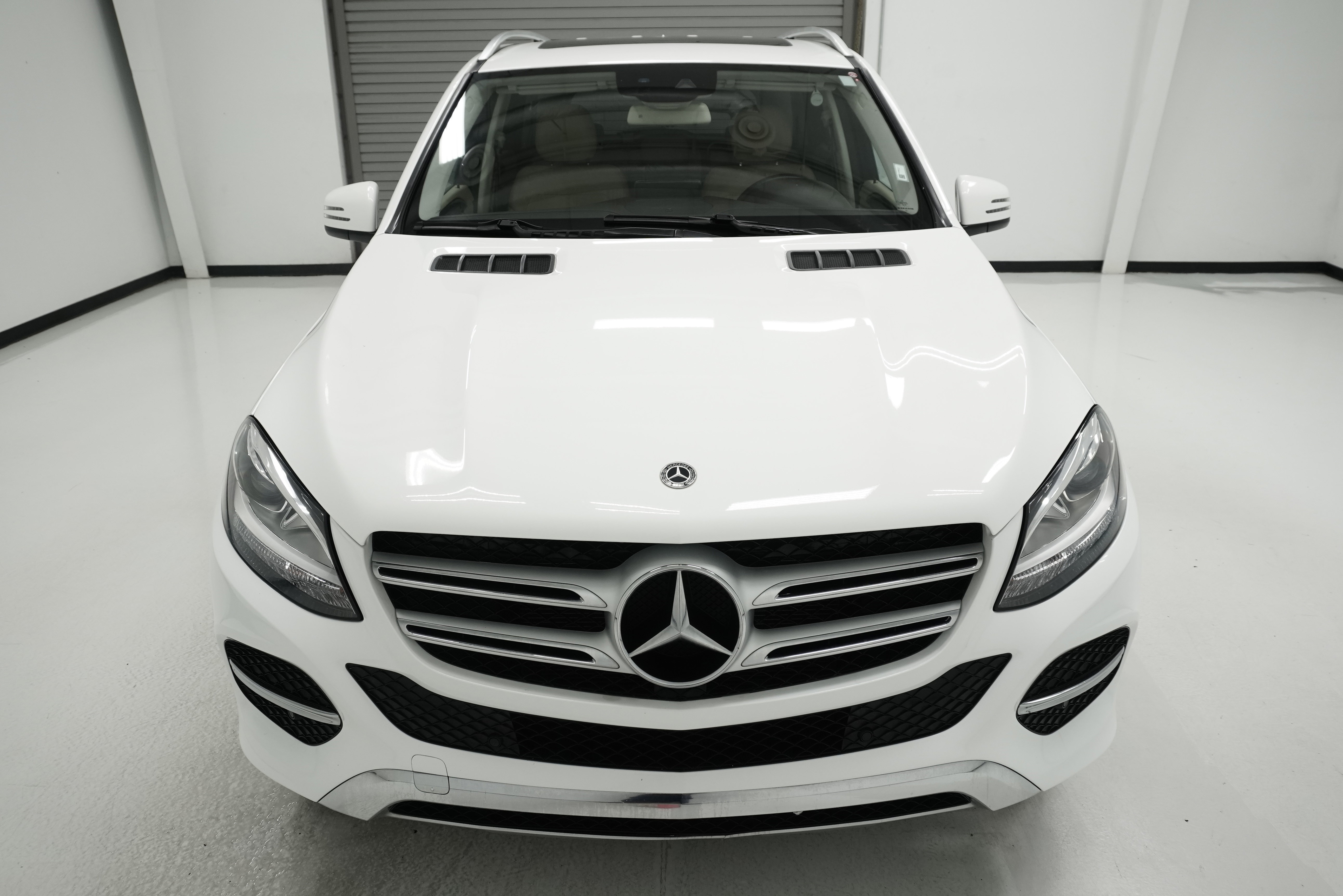 Used 2017 Mercedes-Benz GLE 350 4MATIC image 2
