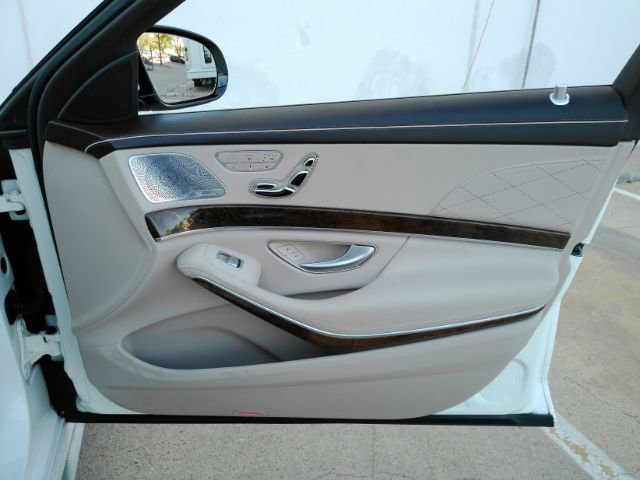Used 2015 Mercedes-Benz S 63 AMG 4MATIC Sedan image 22