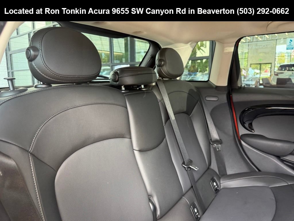 Used 2019 MINI Cooper S w/ Signature Upholstery Package FWD image 30