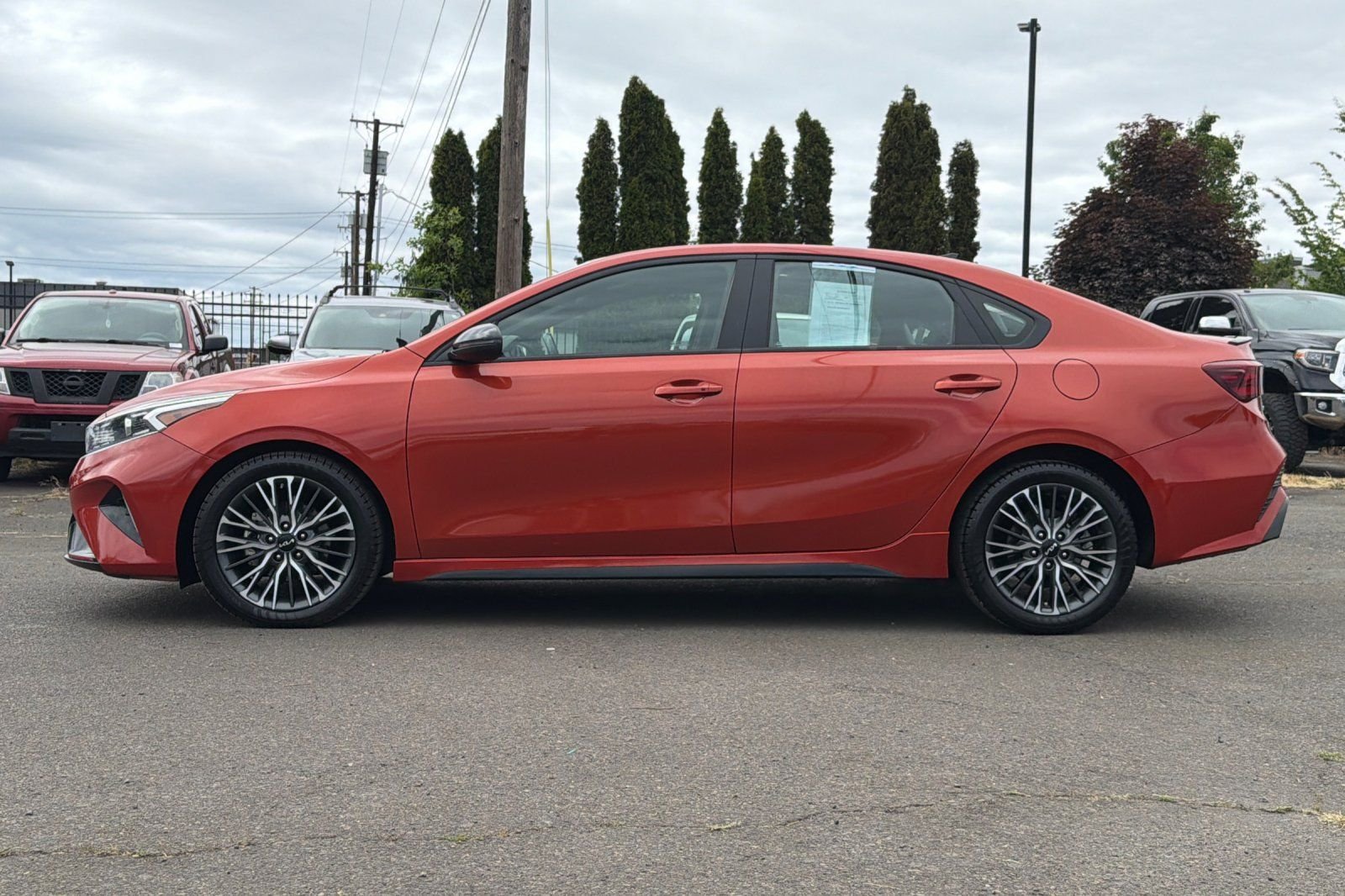 Used 2022 Kia Forte GT-Line w/ GT-Line Premium Package FWD image 7