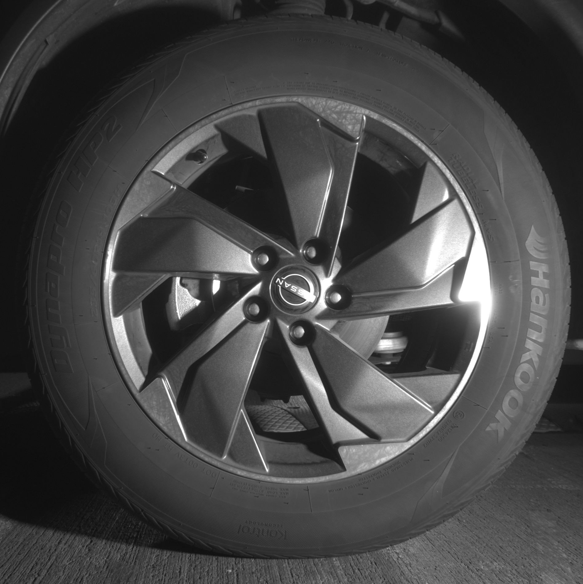 Used 2025 Nissan Rogue SV image 12