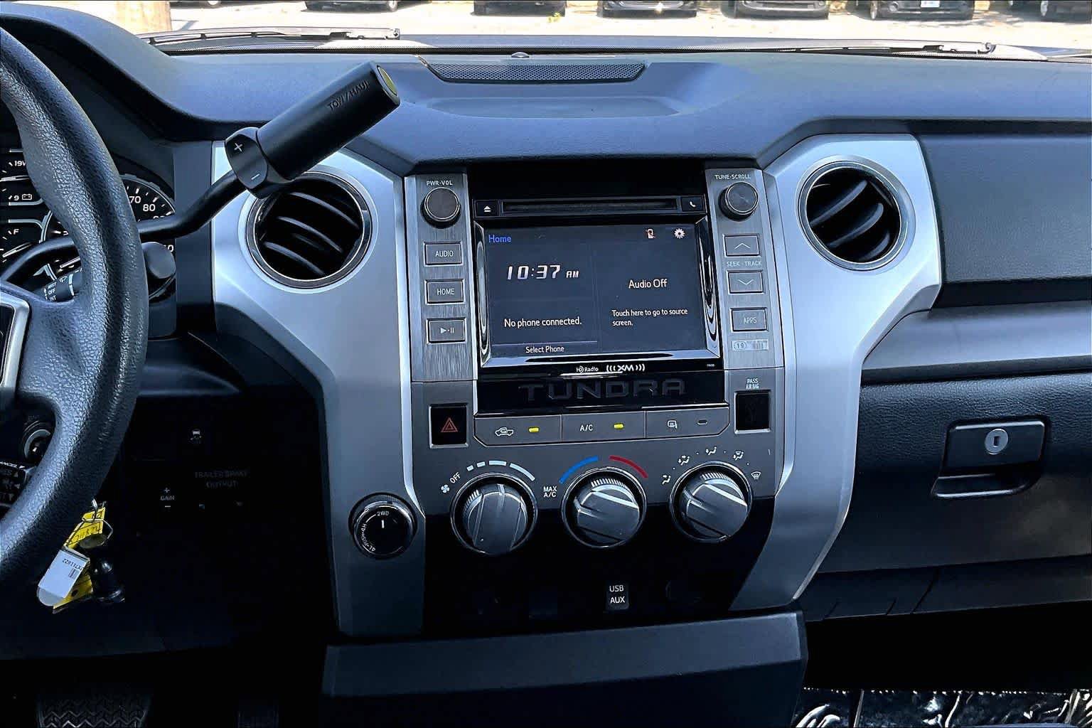 Used 2018 Toyota Tundra SR5 AWD/4WD image 7