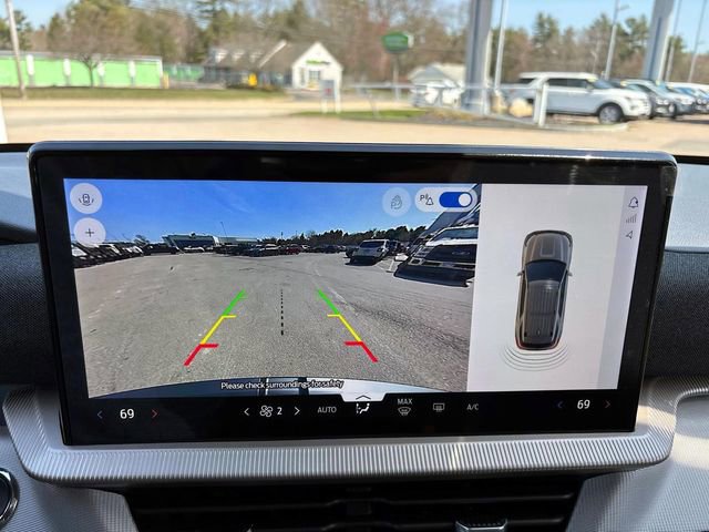 Used 2026 Ford Explorer Active image 19