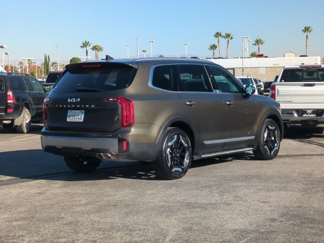 Used 2025 Kia Telluride S FWD image 8