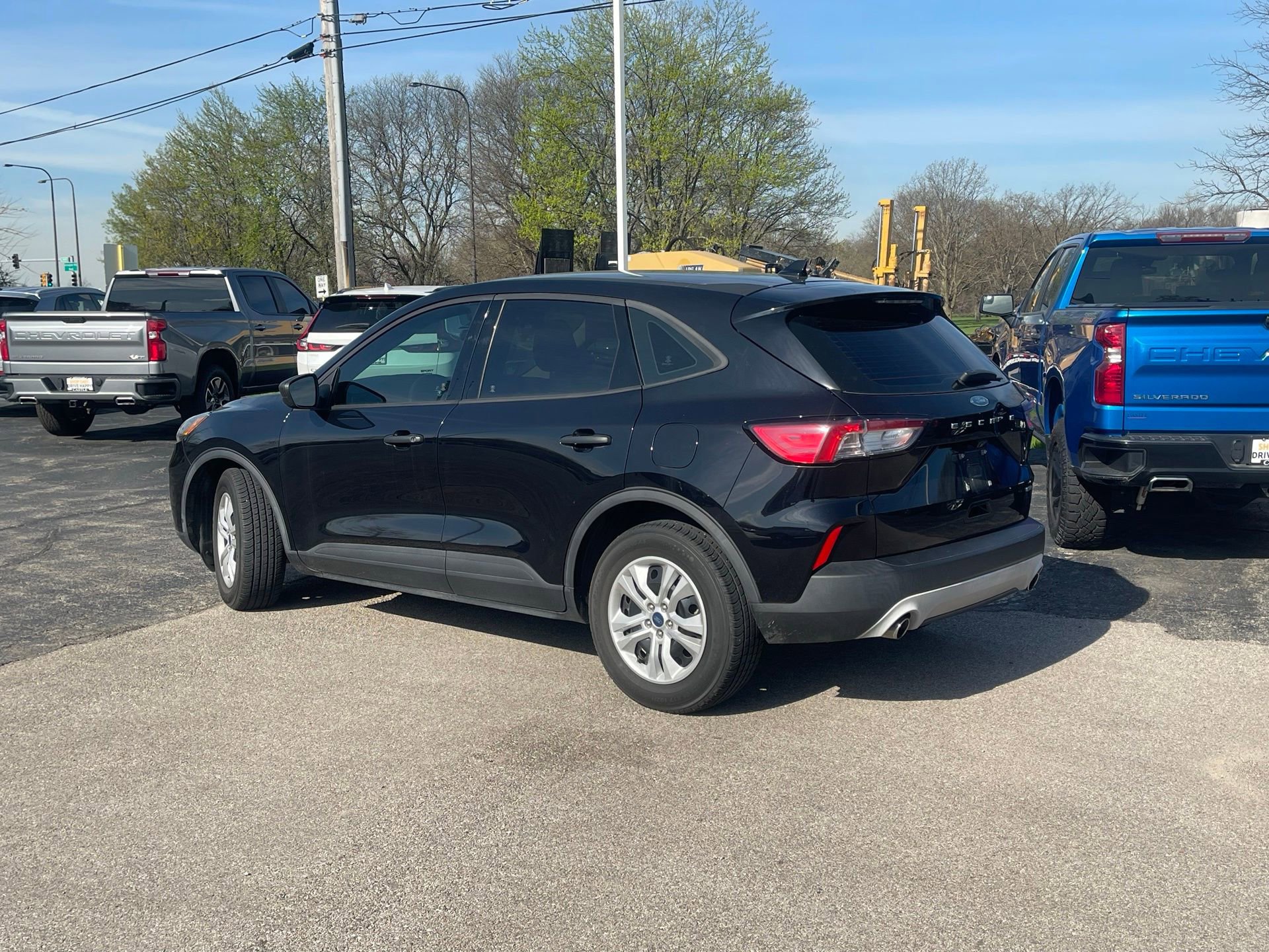 Used 2020 Ford Escape S image 4