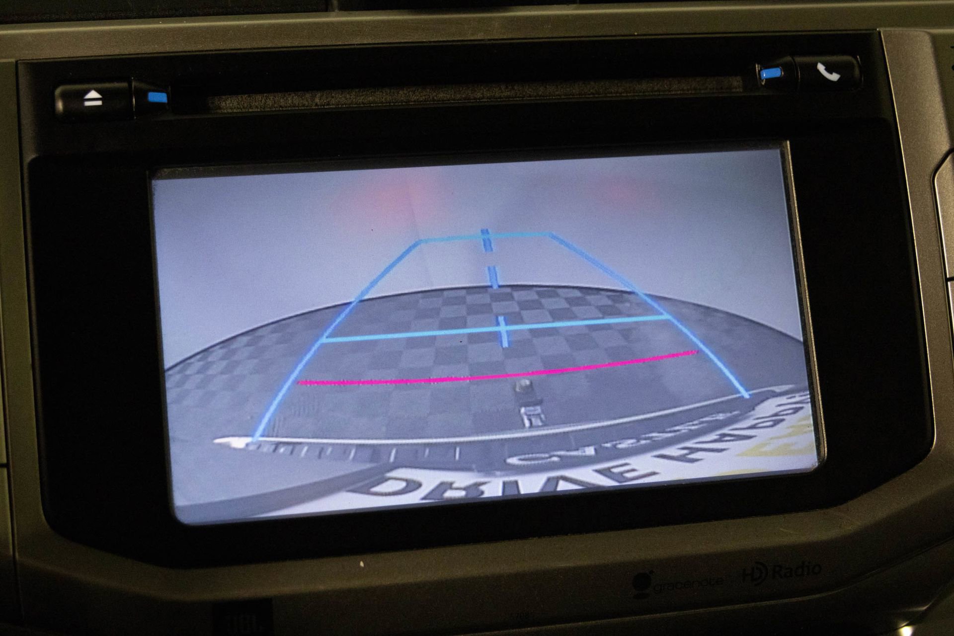 Used 2014 Toyota 4Runner Limited image 7