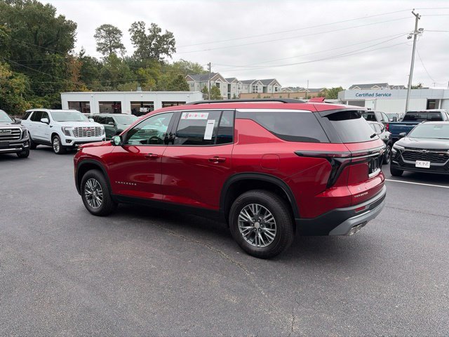 New 2027 Chevrolet Traverse LT w/ LPO, Cargo Package FWD image 15