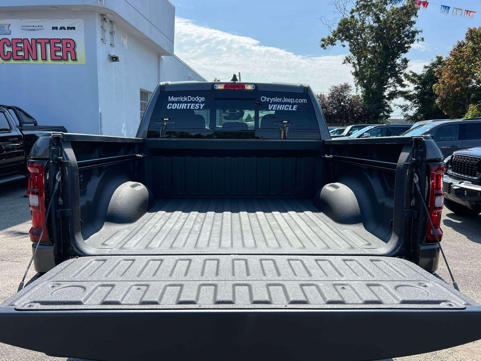 Used 2026 RAM 1500 Big Horn AWD/4WD image 16