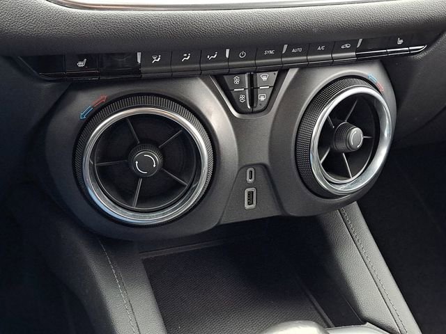 Used 2019 Chevrolet Blazer LT image 15